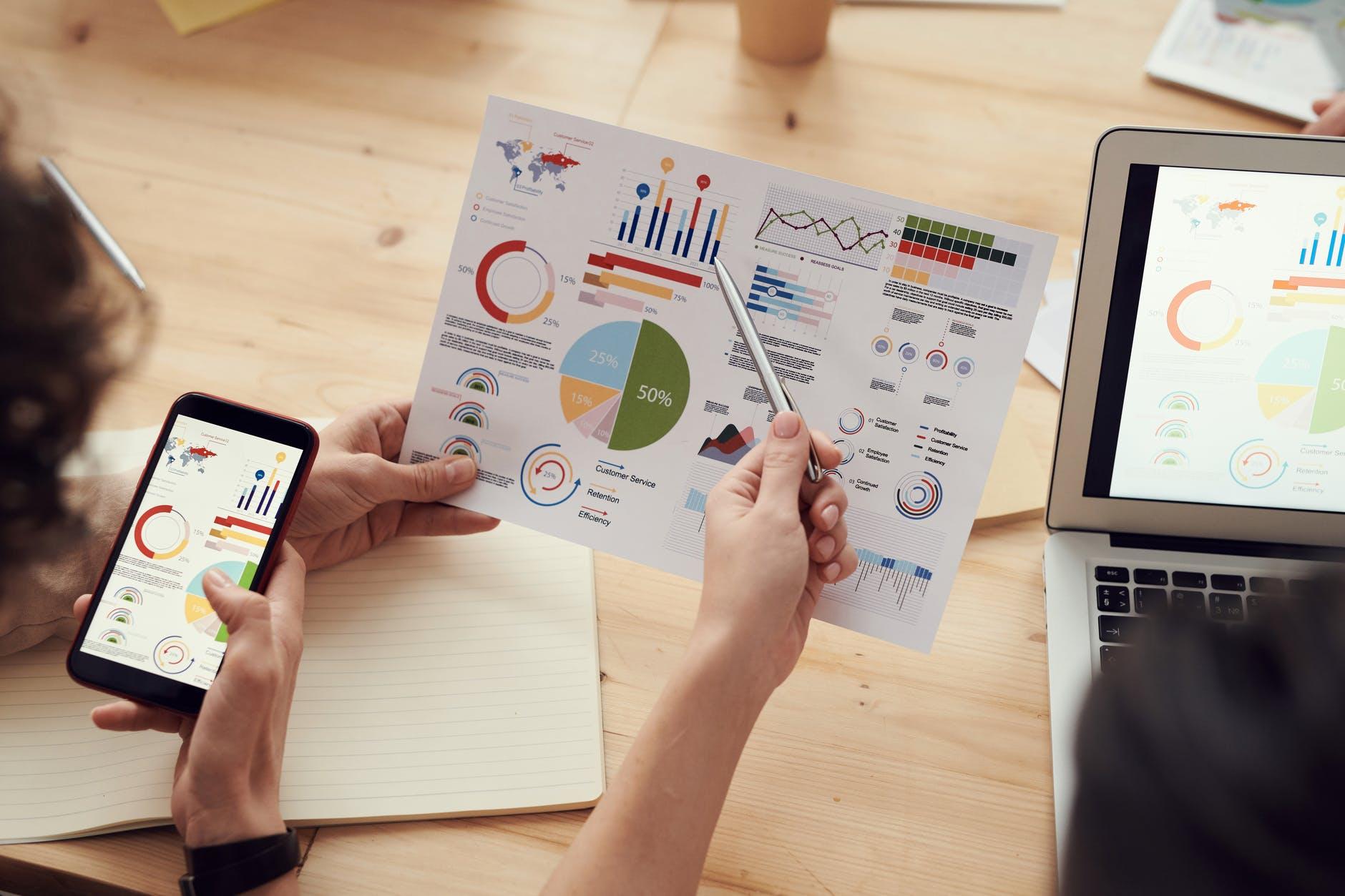 Tipos de contenido de blog para aumentar tu trafico web – Infografias – Photo by fauxels on Pexels.com tipos de contenido de blog para aumentar tu trafico web