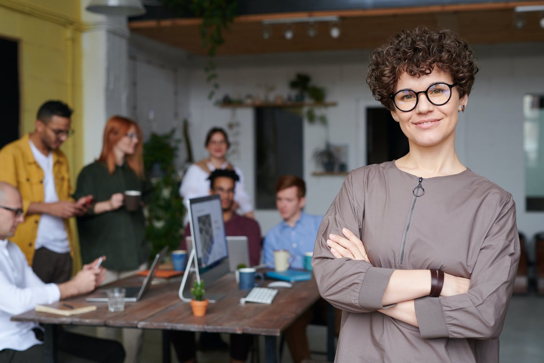 photo of woman wearing eyeglasses