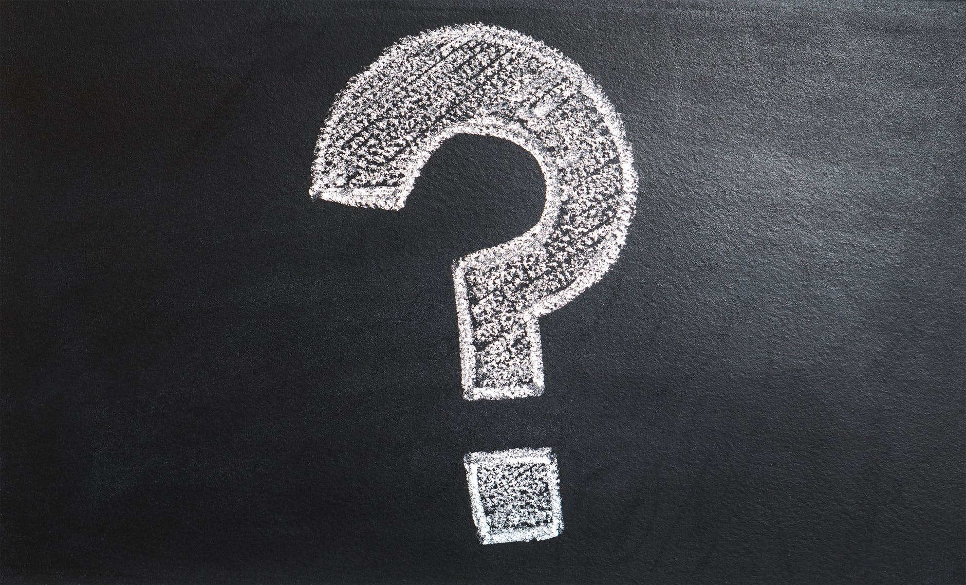 tipos de contenido de blog para aumentar tu trafico web – Preguntas – Photo by Pixabay on Pexels.com question mark on chalk board