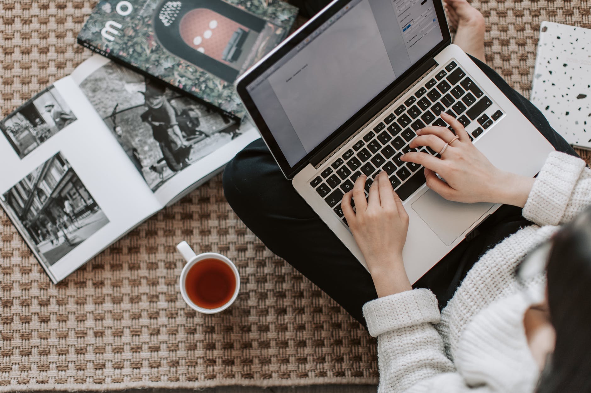 Tipos de contenido de blog para aumentar tu trafico web – Articulos – Photo by Vlada Karpovich on Pexels.com tipos de contenido de blog para aumentar tu trafico web - Articulos